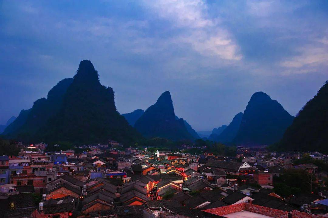 广西山水画卷，自然风光尽收眼底