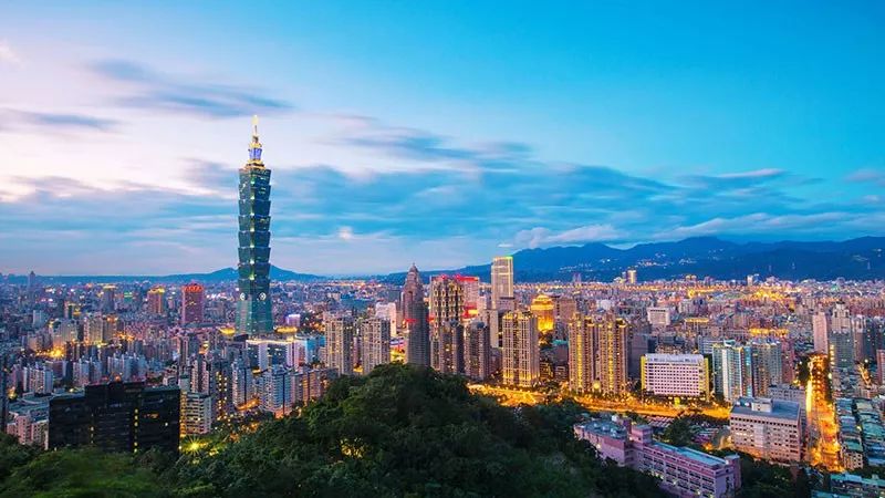 台湾，向各位来宾与观众朋友致敬